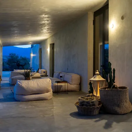 Casa Plenilia